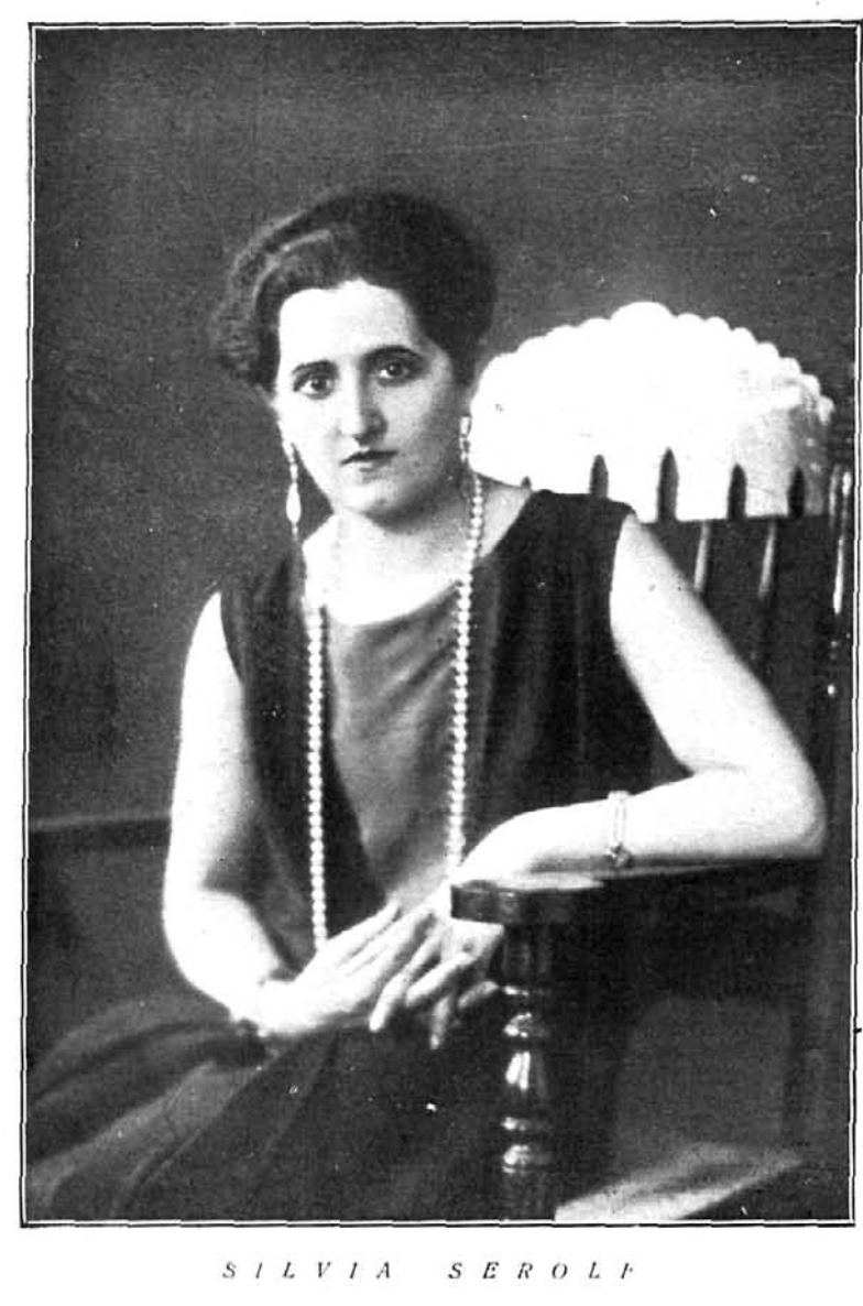 Silvia Serolf, cantante