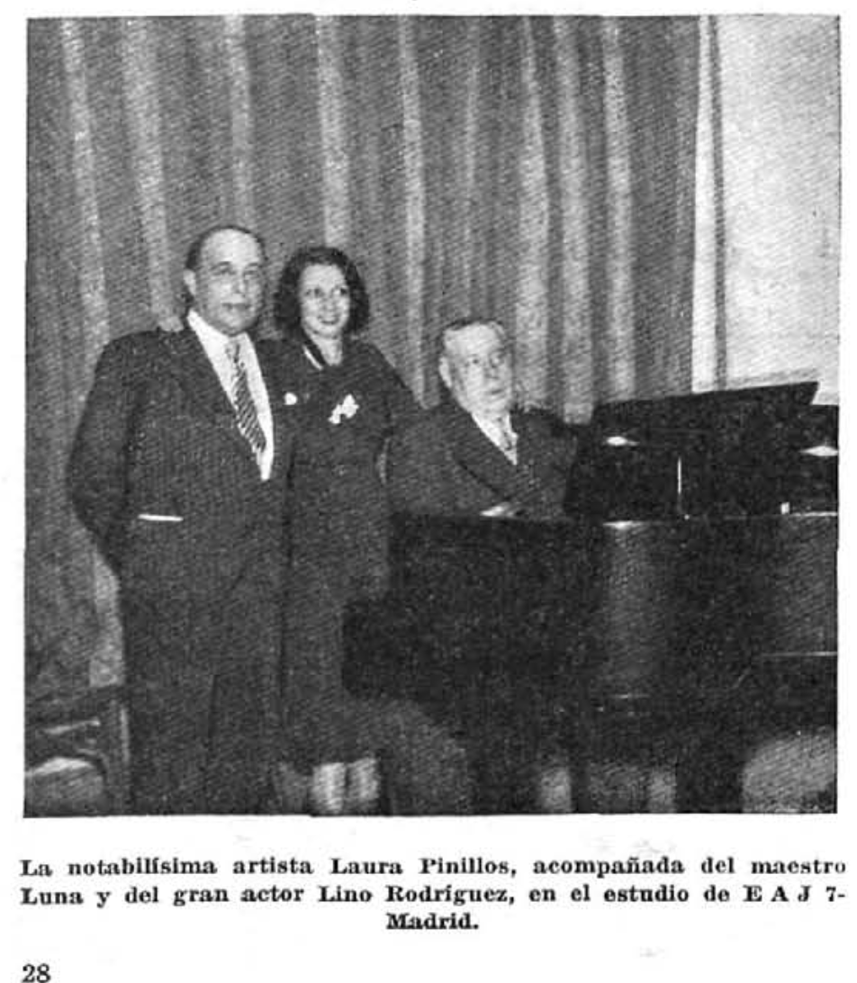 Laura Pinillos, cantante y el maestro Luna