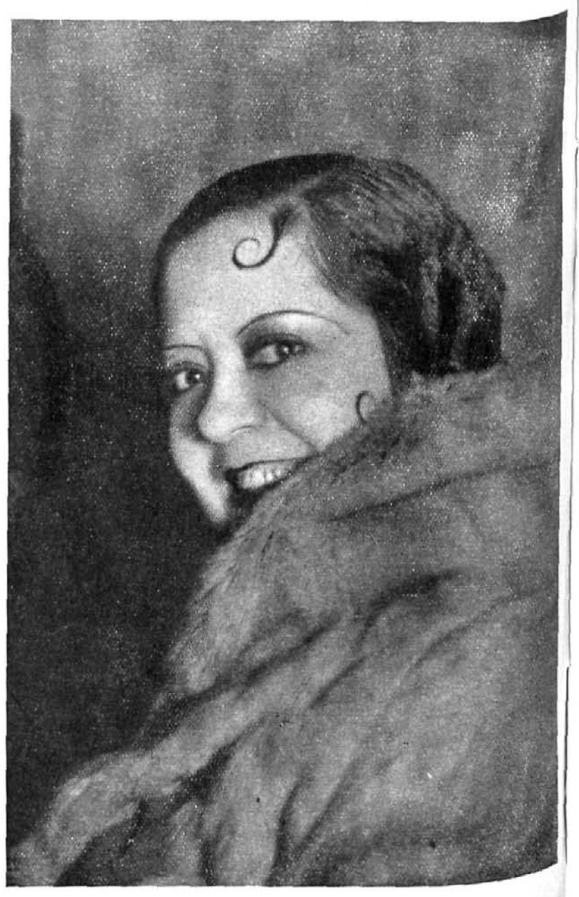 Ángeles Ottein, soprano