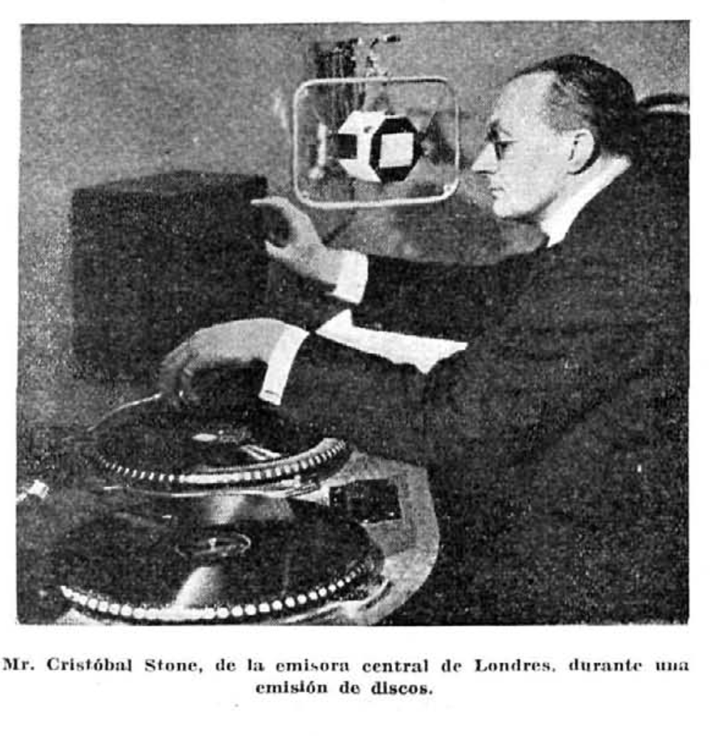 Emisión de discos desde la emisora central de Londres