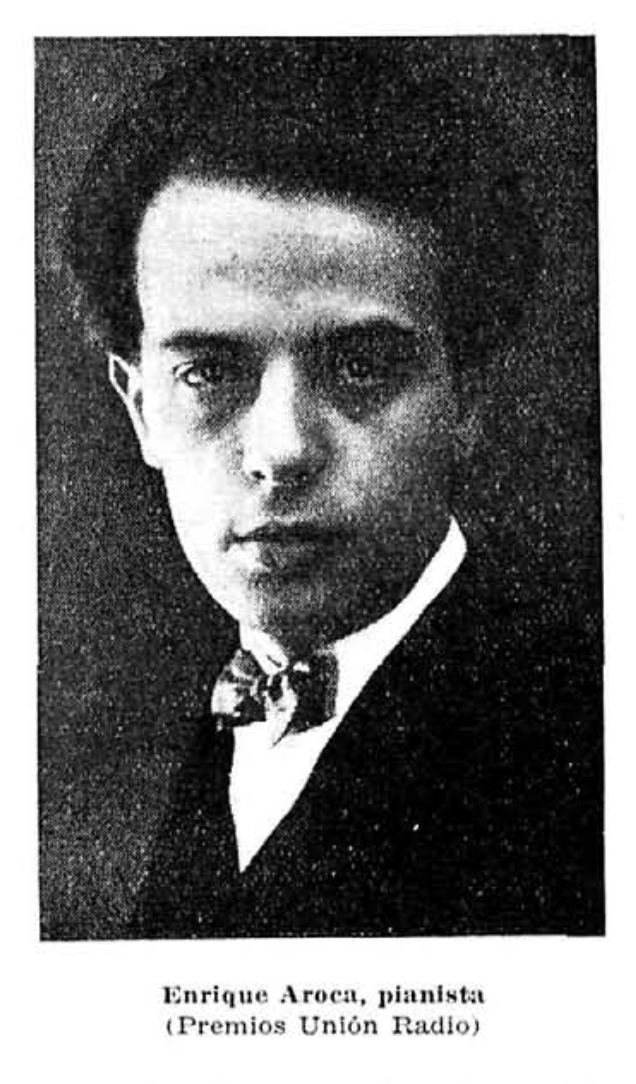 Enrique Aroca, piano