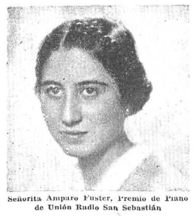 Amparo Fuster, piano