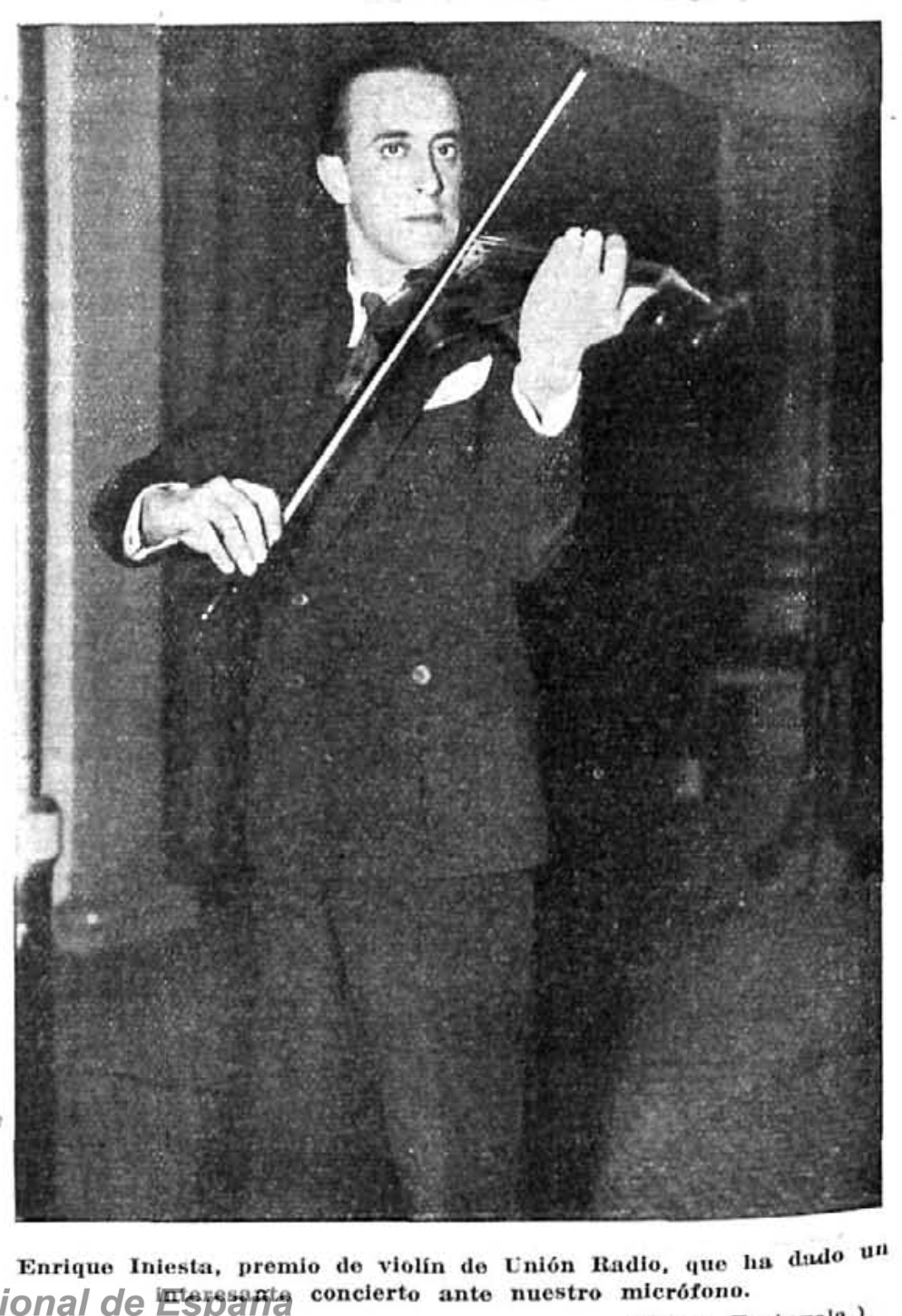 Enrique Iniesta, violín